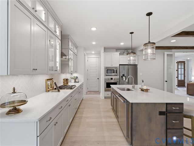 7713 Ladybells Pl, Moseley, VA 23120