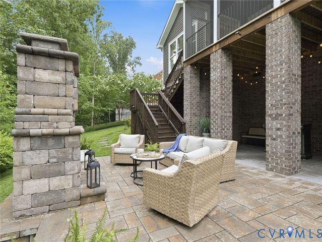 7713 Ladybells Pl, Moseley, VA 23120