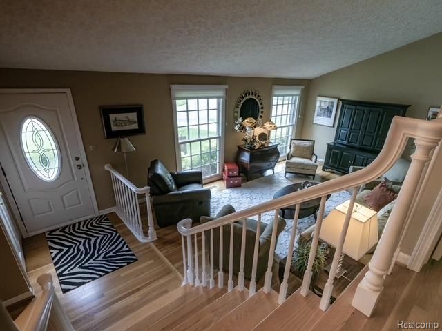 4923 Dusk Drive, Utica, MI 48316