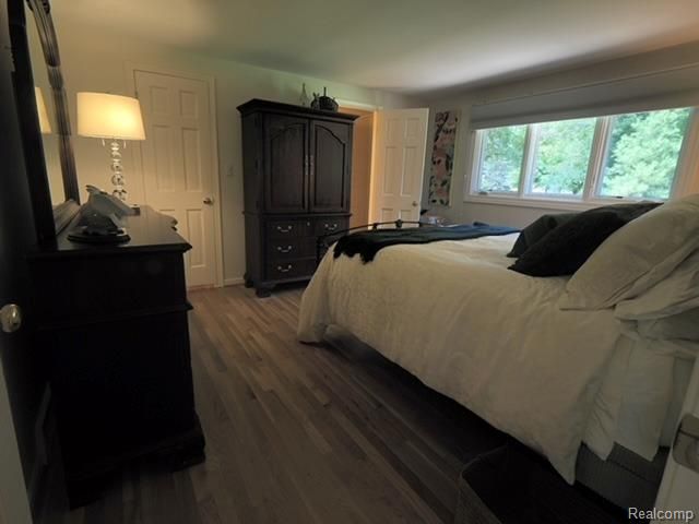 4923 Dusk Drive, Utica, MI 48316