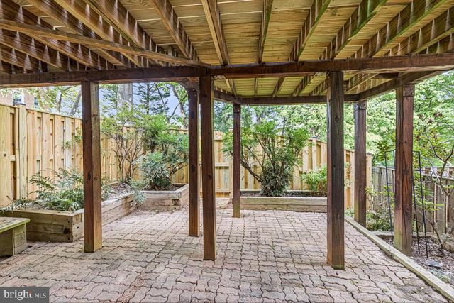 2067 VAN TUYL PL, Falls Church, VA 22043