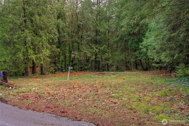 1930 Northlake Way NW, Bremerton, WA 98312