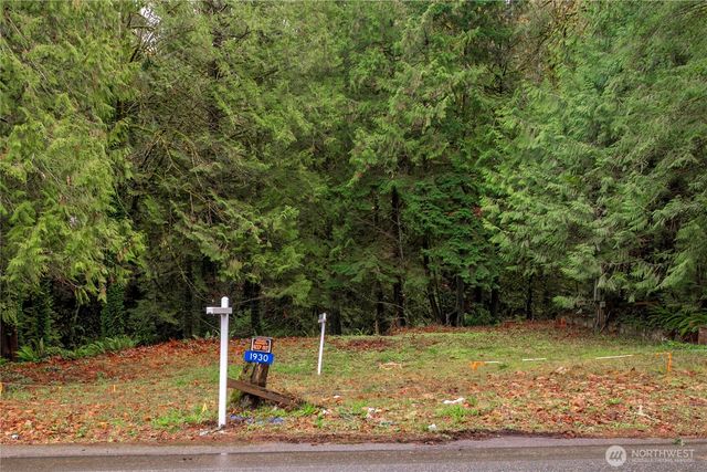 1930 Northlake Way NW, Bremerton, WA 98312