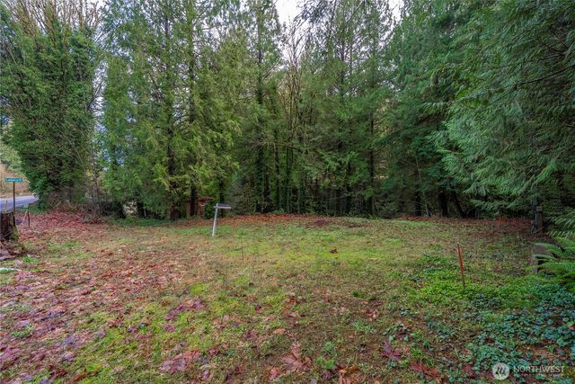 1930 Northlake Way NW, Bremerton, WA 98312