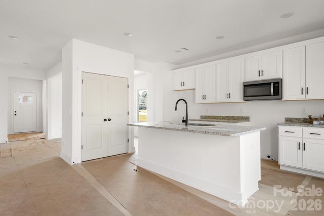 3040 Woodlands Creek Drive, Monroe, NC 28110