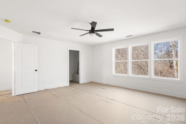 3040 Woodlands Creek Drive, Monroe, NC 28110