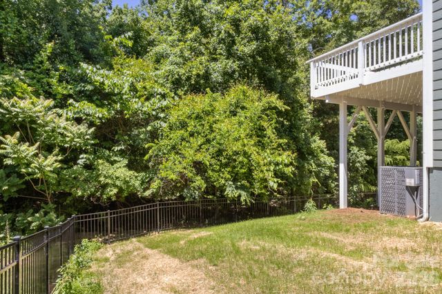 3040 Woodlands Creek Drive, Monroe, NC 28110