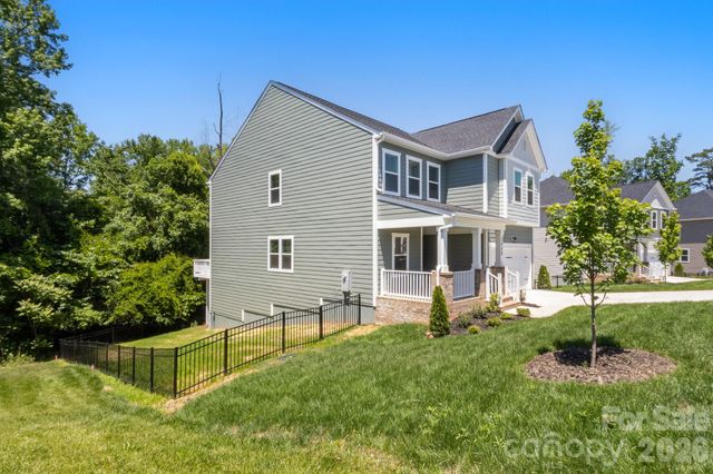 3040 Woodlands Creek Drive, Monroe, NC 28110