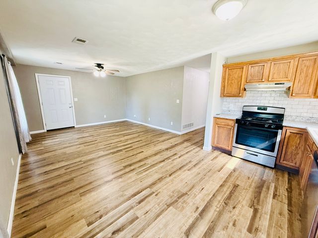715 8th Street, Colona, IL 61241