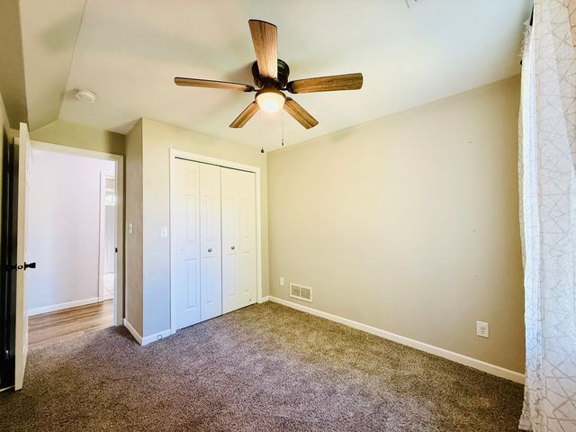 715 8th Street, Colona, IL 61241