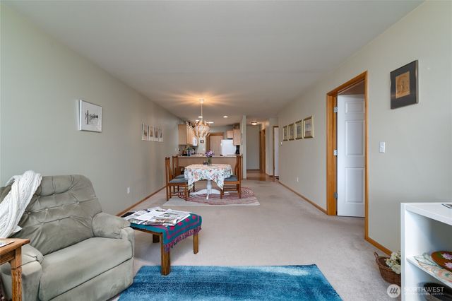 1202 Decatur Circle #20B, Burlington, WA 98233