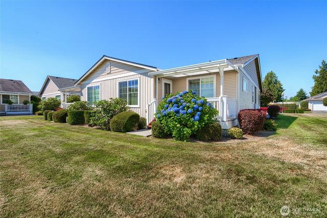 1202 Decatur Circle #20B, Burlington, WA 98233