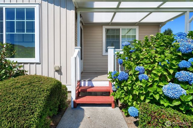 1202 Decatur Circle #20B, Burlington, WA 98233