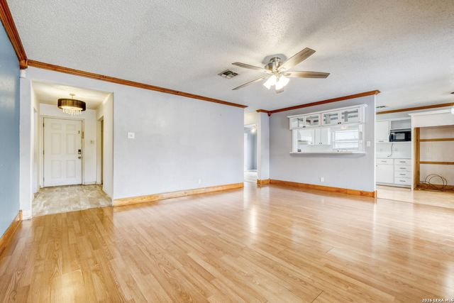 5434 Green Grove Dr, San Antonio, TX 78223