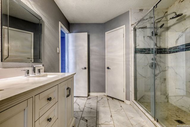 5434 Green Grove Dr, San Antonio, TX 78223