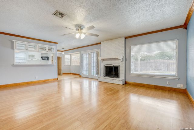 5434 Green Grove Dr, San Antonio, TX 78223