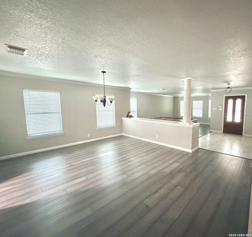 10614 Bluestone Crk, San Antonio, TX 78254