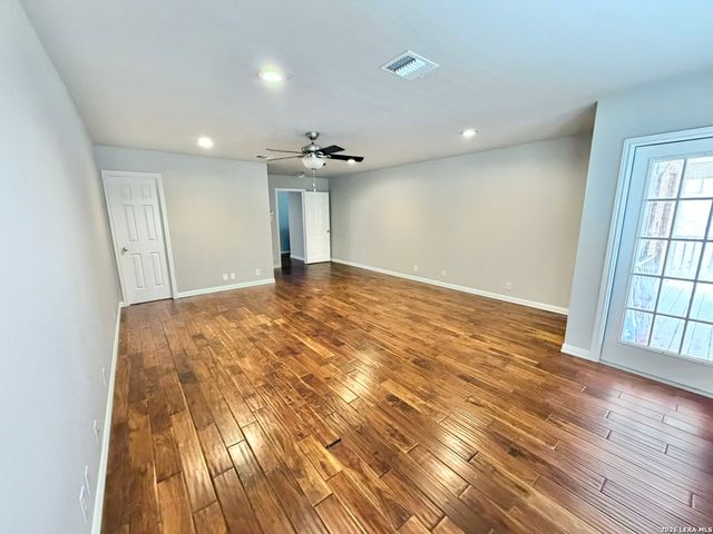 10614 Bluestone Crk, San Antonio, TX 78254