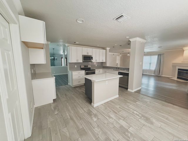 10614 Bluestone Crk, San Antonio, TX 78254