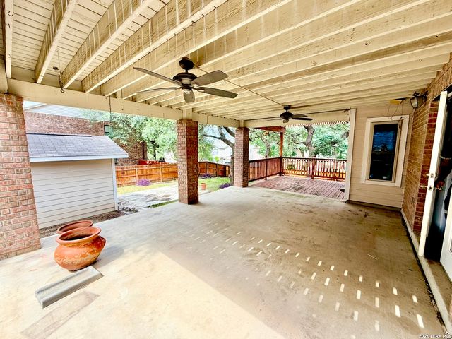 10614 Bluestone Crk, San Antonio, TX 78254
