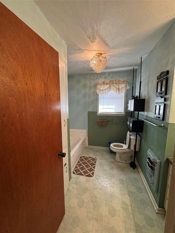 259 Lone Oak Drive, Hawkins, TX 75765