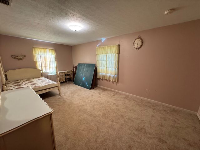 259 Lone Oak Drive, Hawkins, TX 75765