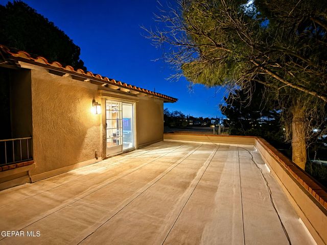 6192 Los Felinos Circle, El Paso, TX 79912