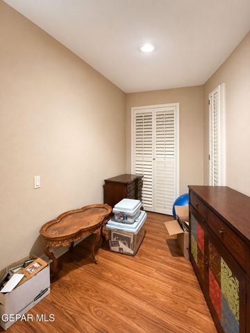 6192 Los Felinos Circle, El Paso, TX 79912