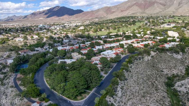 6192 Los Felinos Circle, El Paso, TX 79912