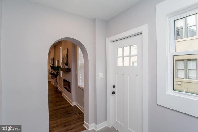 327 WOOD ST, Bristol, PA 19007