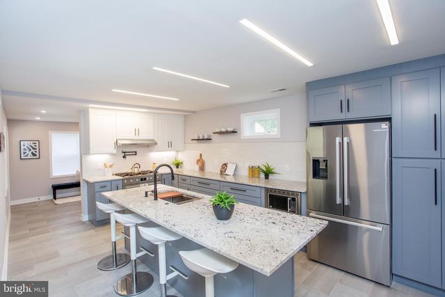 327 WOOD ST, Bristol, PA 19007