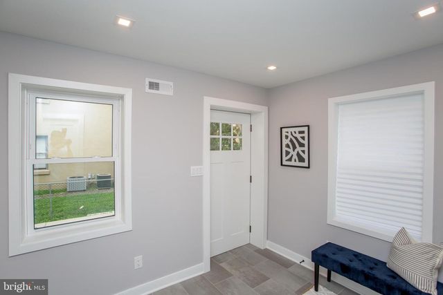 327 WOOD ST, Bristol, PA 19007