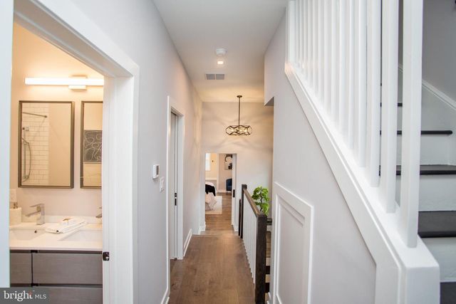 327 WOOD ST, Bristol, PA 19007
