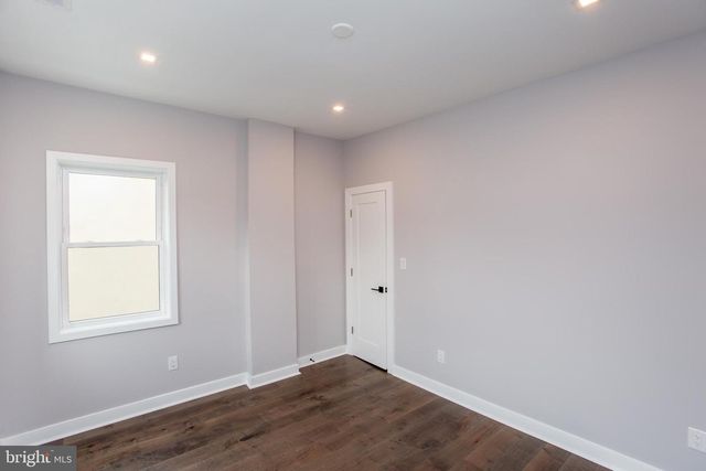 327 WOOD ST, Bristol, PA 19007