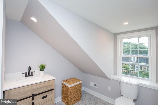 327 WOOD ST, Bristol, PA 19007