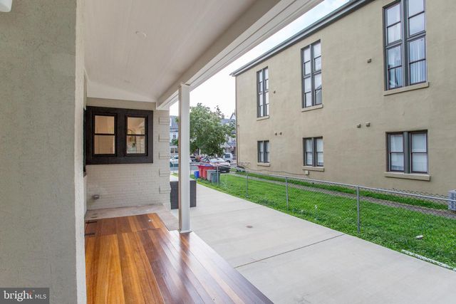 327 WOOD ST, Bristol, PA 19007