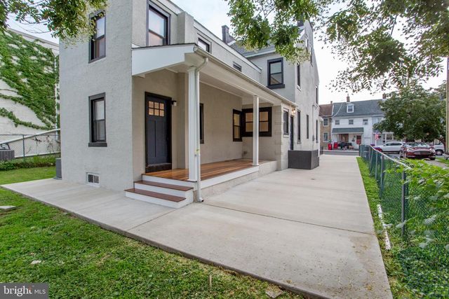 327 WOOD ST, Bristol, PA 19007