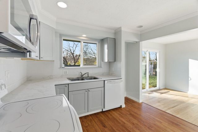 7808 E Broadway Ave, Spokane Valley, WA 99212