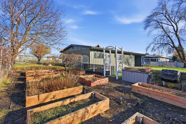 7808 E Broadway Ave, Spokane Valley, WA 99212