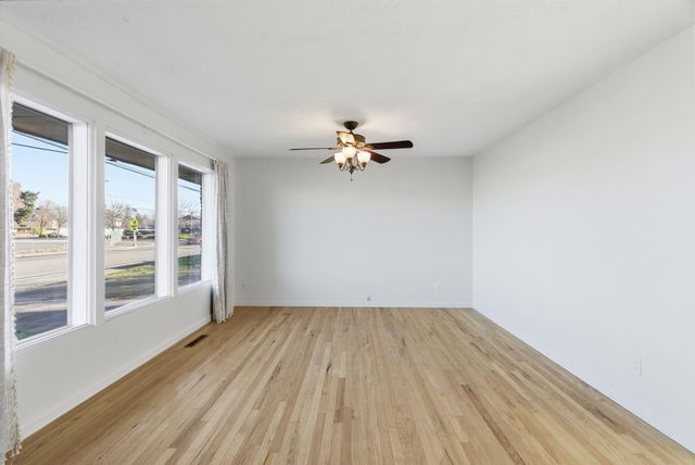 7808 E Broadway Ave, Spokane Valley, WA 99212