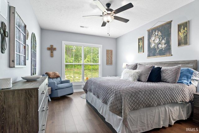 2812 Brewster Drive, Evansville, IN 47725