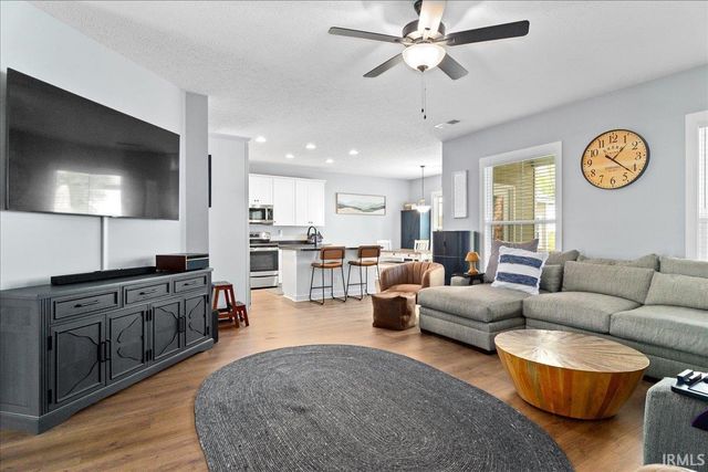 2812 Brewster Drive, Evansville, IN 47725