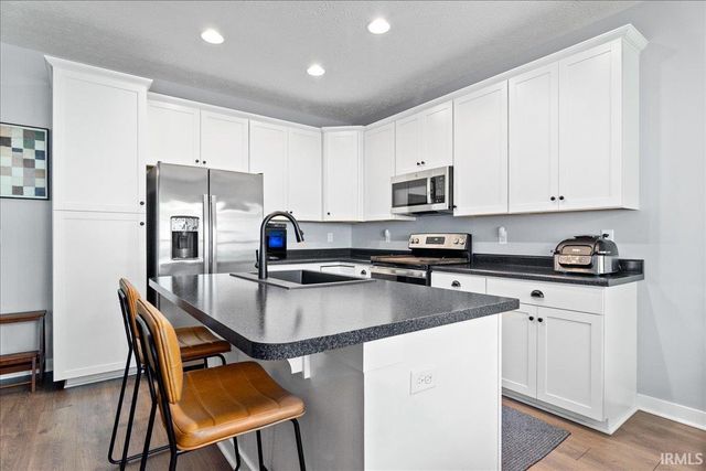 2812 Brewster Drive, Evansville, IN 47725