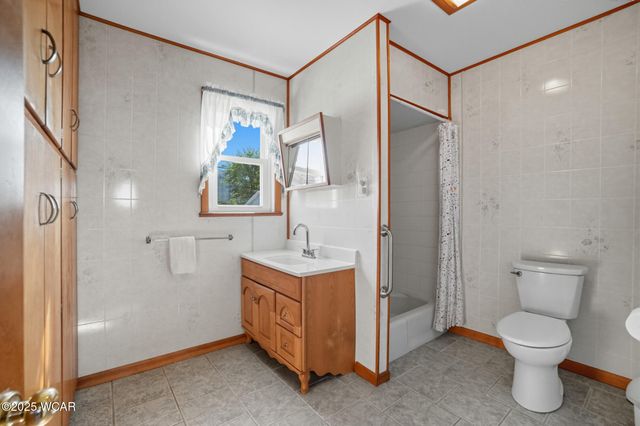 17 Walnut Street, Uniopolis, OH 45888