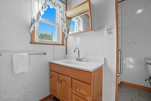 17 Walnut Street, Uniopolis, OH 45888