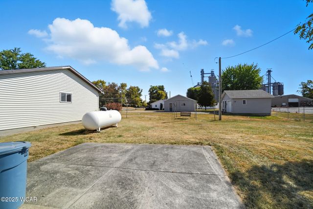 17 Walnut Street, Uniopolis, OH 45888