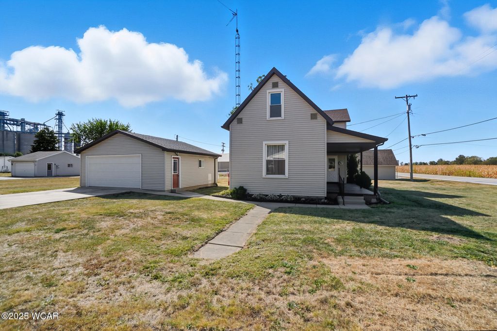 17 Walnut Street, Uniopolis, OH 45888