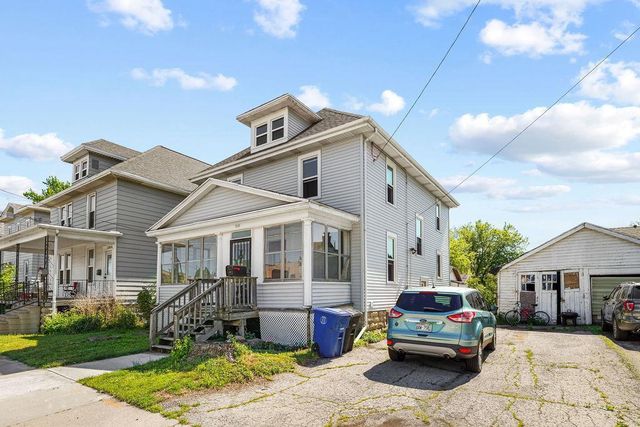 310 BROAD STREET, Oshkosh, WI 54901