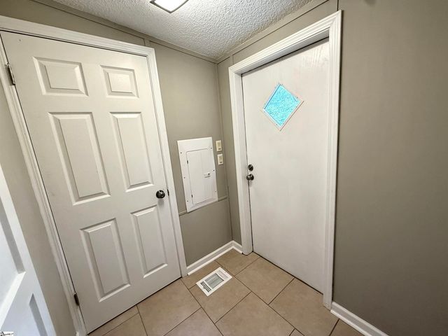 130 Bell Avenue, Inman, SC 29369