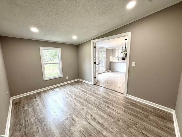 130 Bell Avenue, Inman, SC 29369